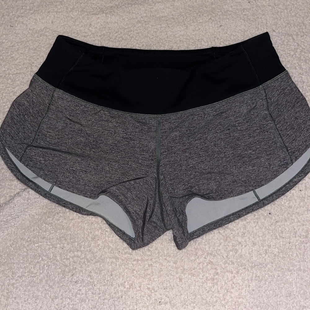 Lululemon Speed Up Short size 4